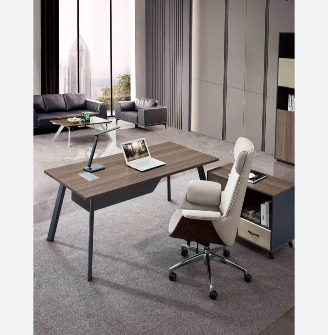 Bureau compact 1m